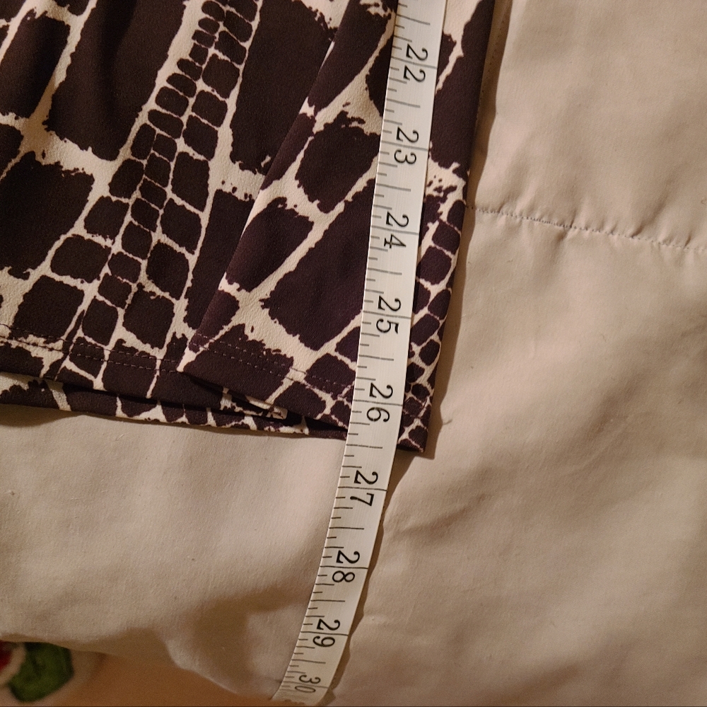 Skirt - Picture 5 of 9
